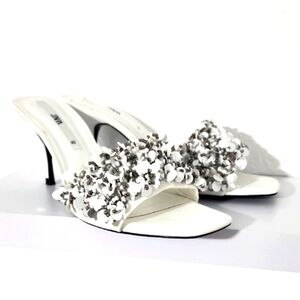 Zara Women's White & Silver Sequin Embellished Sandals.  Size US 8.5  EU 40.